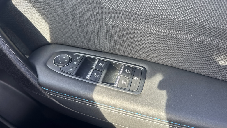 Renault Captur 1.8 E-Tech Full Hybrid 160 Esprit Alpine 5dr Auto Hybrid Hatchback